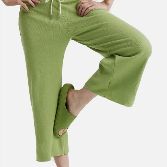 MATE The Label Pants Green Waffle Wide-Leg Crop Pant Organic Cotton 1X - Picture 3 of 10